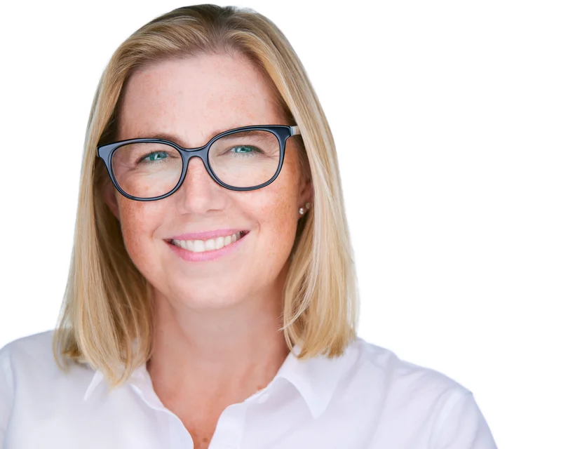 Isolde Baylor — Center City Philadelphia office headshot photographer