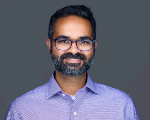 Center City Philadelphia office headshot 1 by Images by IBA